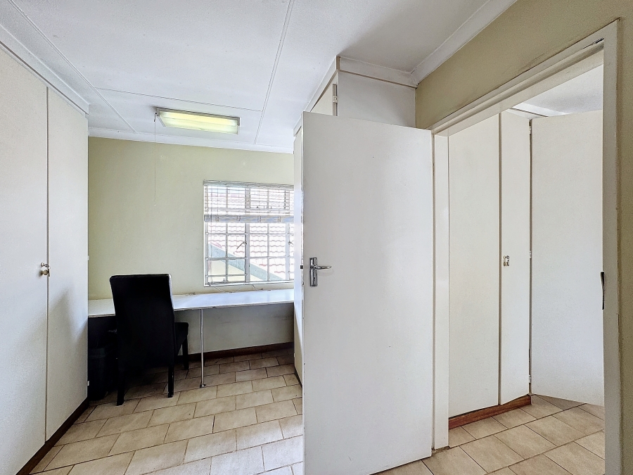 4 Bedroom Property for Sale in Meyerspark Gauteng