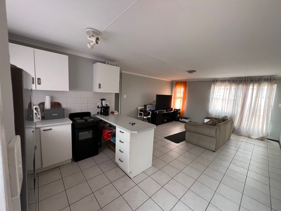 To Let 2 Bedroom Property for Rent in Meyersdal Gauteng