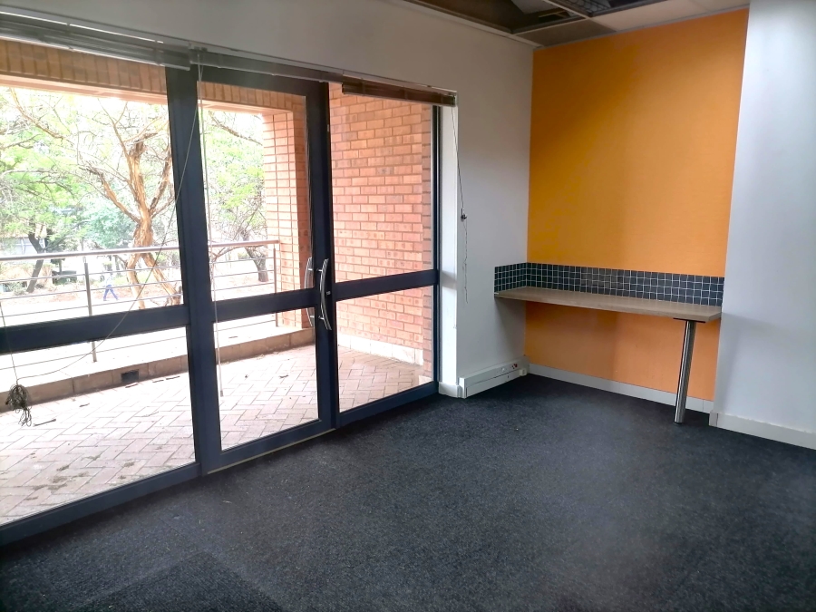 To Let commercial Property for Rent in Die Hoewes Gauteng