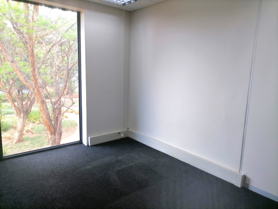 To Let commercial Property for Rent in Die Hoewes Gauteng