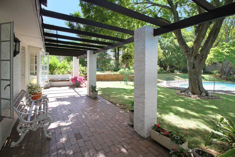 4 Bedroom Property for Sale in Atholhurst Gauteng