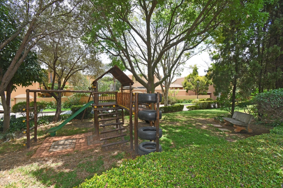 3 Bedroom Property for Sale in North Riding Gauteng