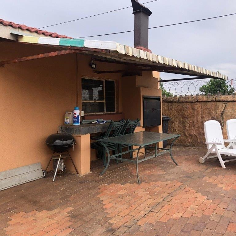 3 Bedroom Property for Sale in Witkoppie Ridge Gauteng