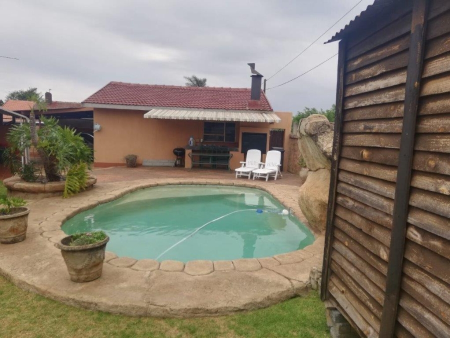 3 Bedroom Property for Sale in Witkoppie Ridge Gauteng