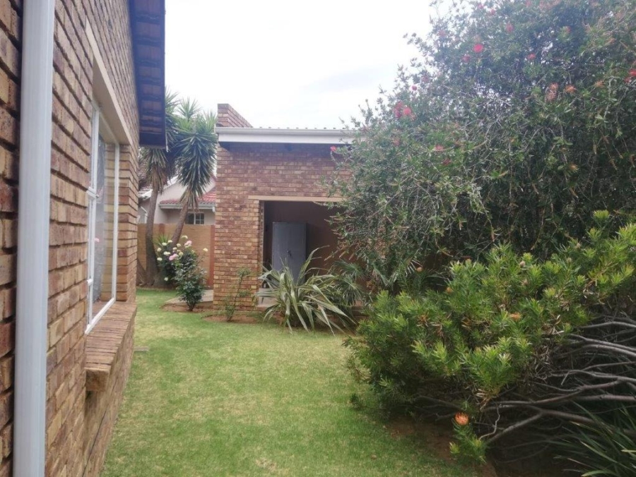 3 Bedroom Property for Sale in Witkoppie Ridge Gauteng