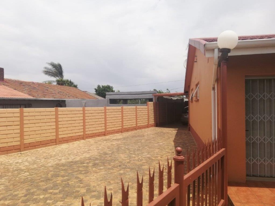 3 Bedroom Property for Sale in Witkoppie Ridge Gauteng