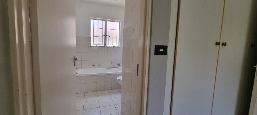 3 Bedroom Property for Sale in North Riding AH Gauteng