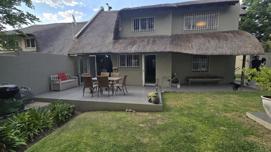 3 Bedroom Property for Sale in Sunninghill Gauteng