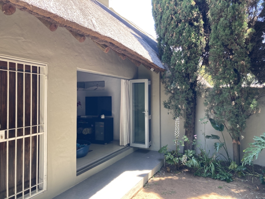 3 Bedroom Property for Sale in Sunninghill Gauteng