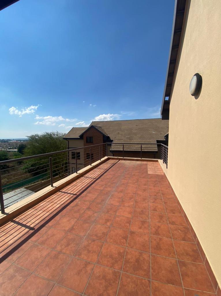 2 Bedroom Property for Sale in Carlswald Gauteng