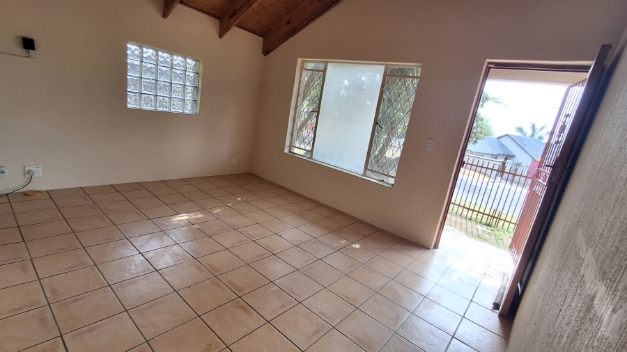 4 Bedroom Property for Sale in The Reeds Gauteng