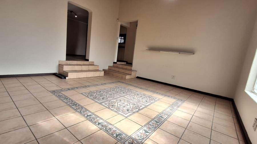 4 Bedroom Property for Sale in The Reeds Gauteng