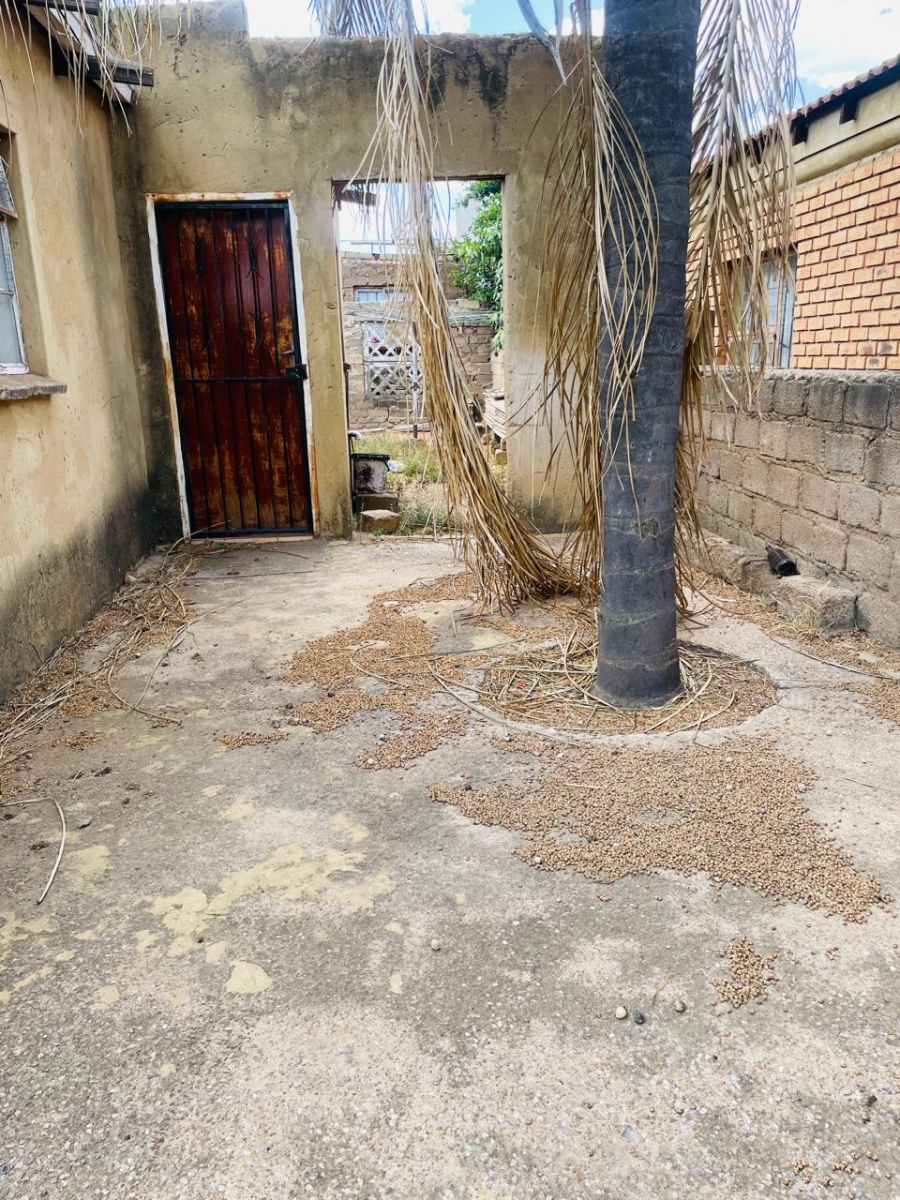 1 Bedroom Property for Sale in Soshanguve YY Gauteng