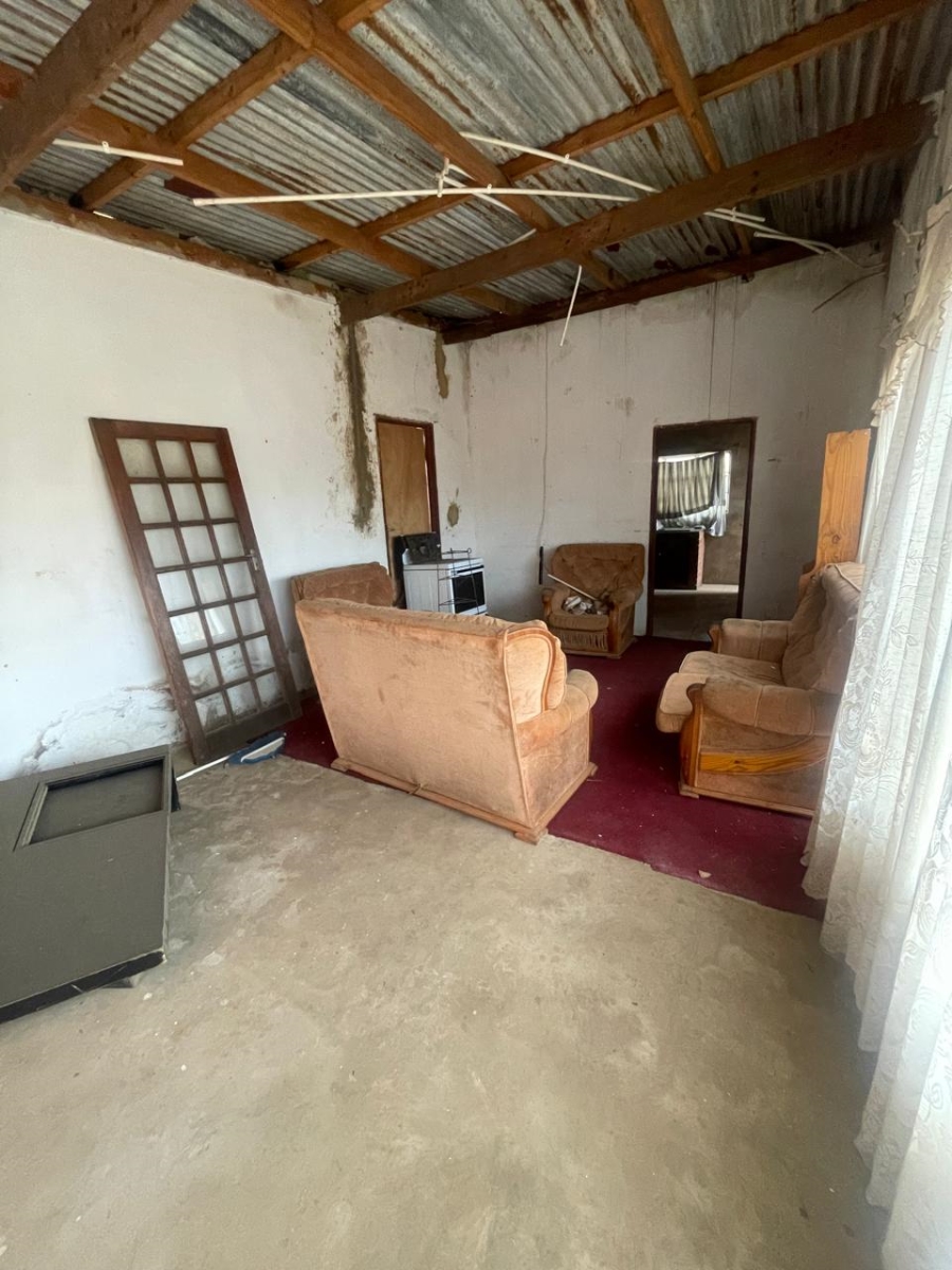 1 Bedroom Property for Sale in Soshanguve YY Gauteng