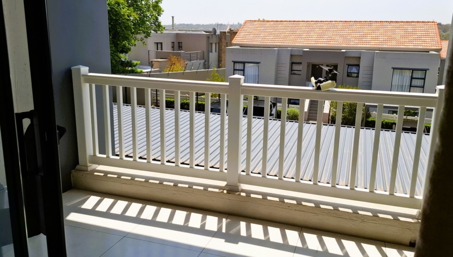 2 Bedroom Property for Sale in Beverley Gauteng