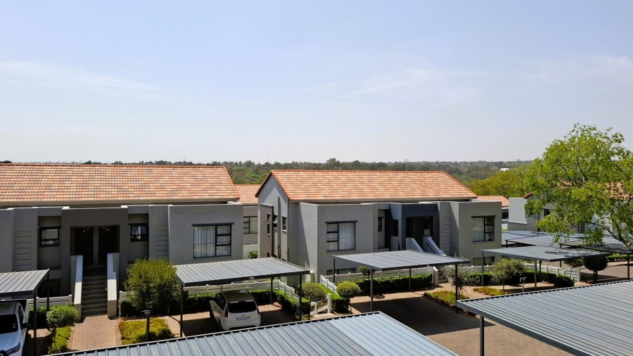 2 Bedroom Property for Sale in Beverley Gauteng