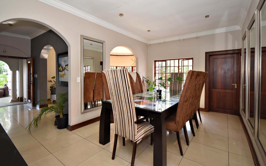 5 Bedroom Property for Sale in Greenside Gauteng