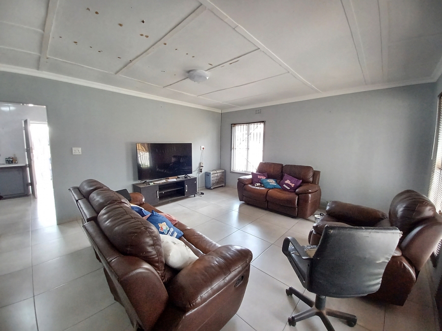 3 Bedroom Property for Sale in Vanderbijlpark CW 5 Gauteng