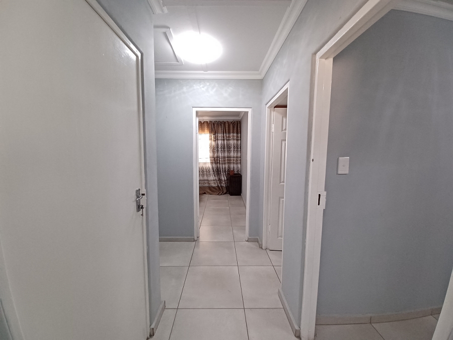 3 Bedroom Property for Sale in Vanderbijlpark CW 5 Gauteng