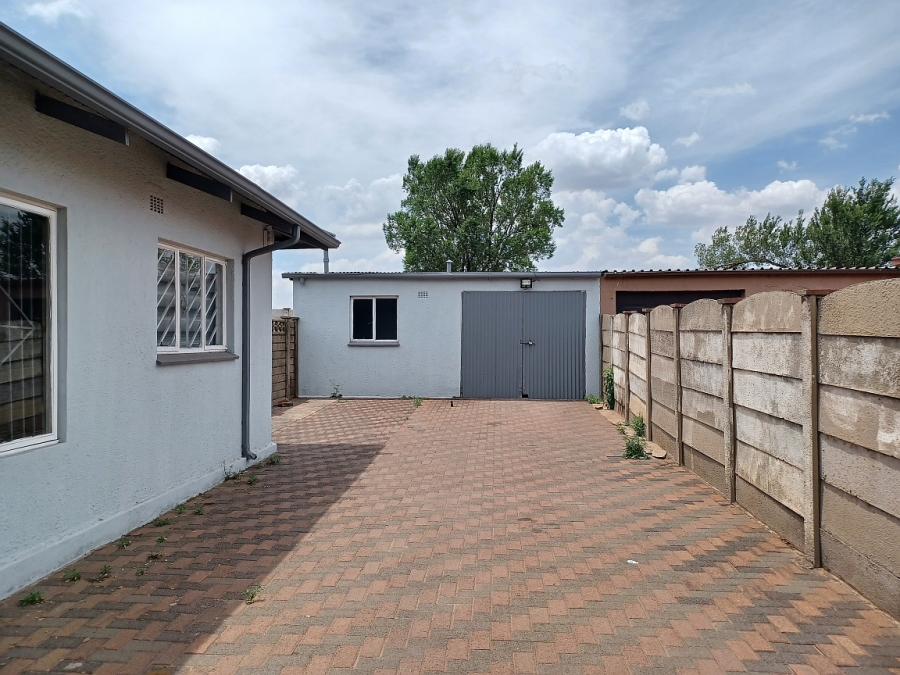 3 Bedroom Property for Sale in Vanderbijlpark CW 5 Gauteng