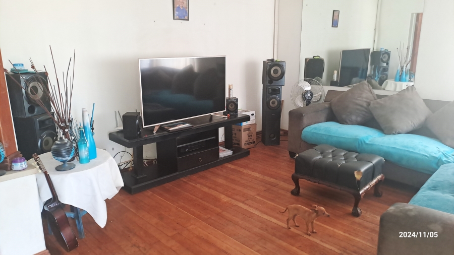 To Let 3 Bedroom Property for Rent in Mountain View Gauteng