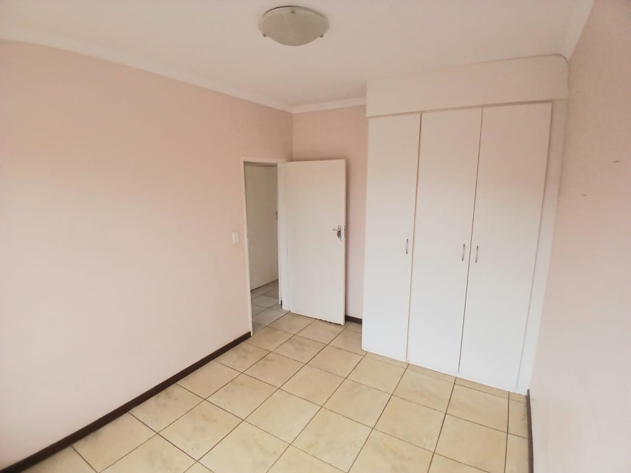 2 Bedroom Property for Sale in Riversdale Gauteng