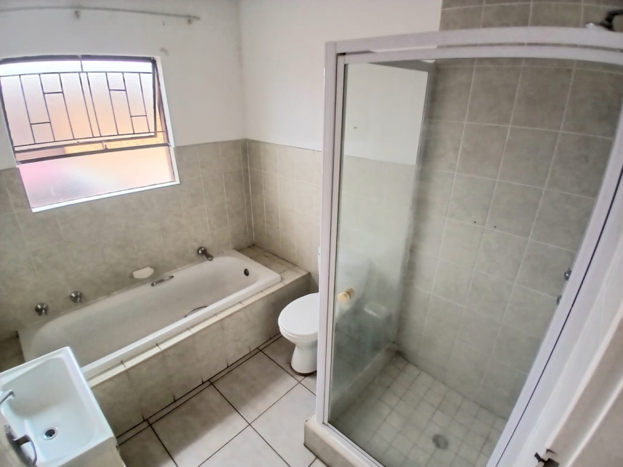 2 Bedroom Property for Sale in Riversdale Gauteng