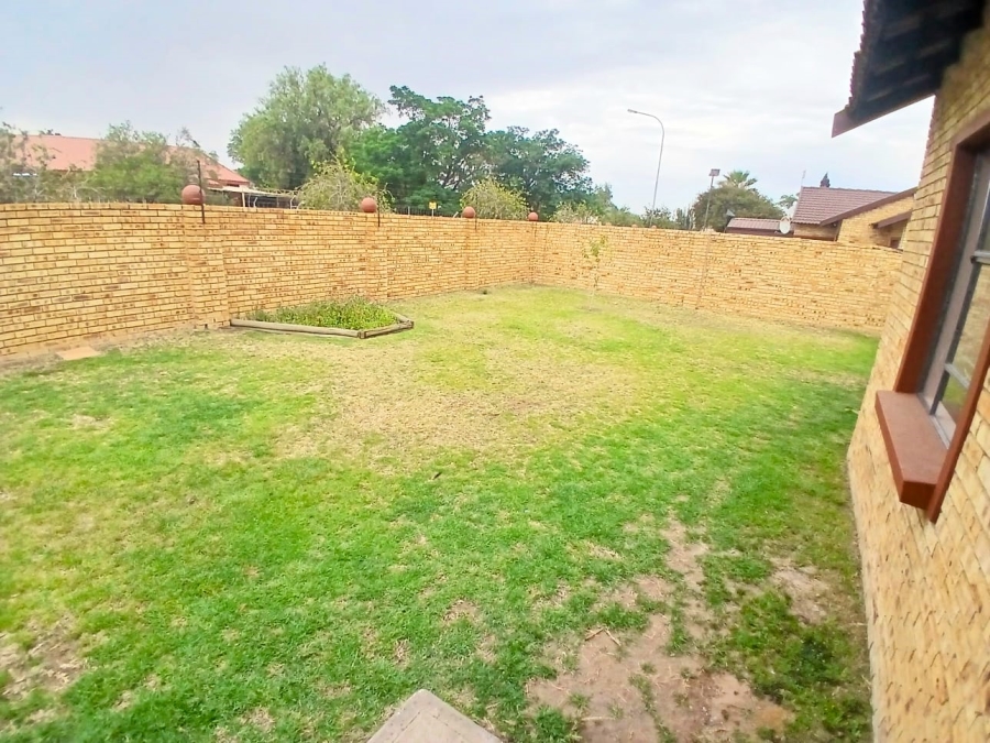 2 Bedroom Property for Sale in Riversdale Gauteng