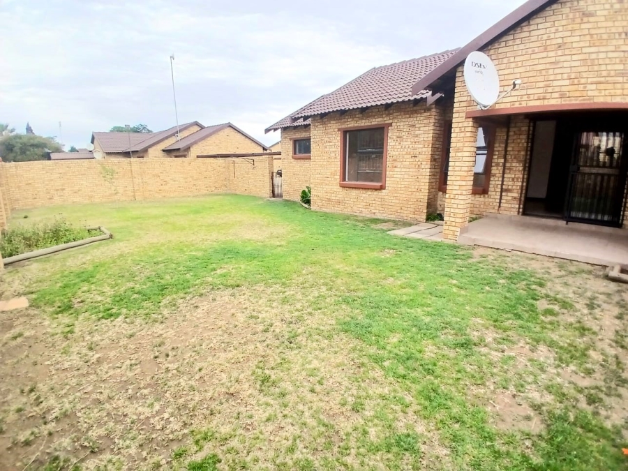 2 Bedroom Property for Sale in Riversdale Gauteng