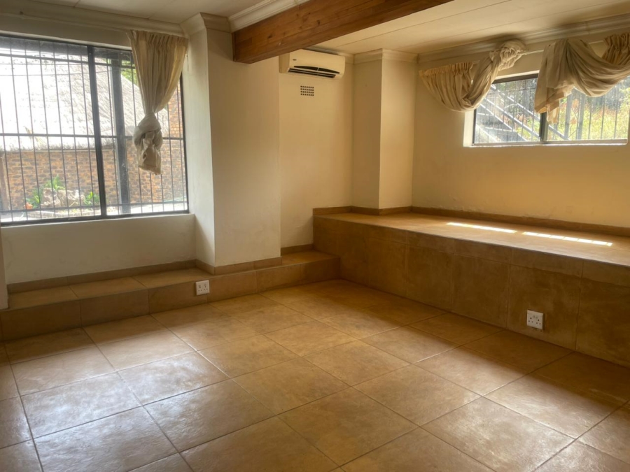 To Let 1 Bedroom Property for Rent in Glen Donald A H Gauteng