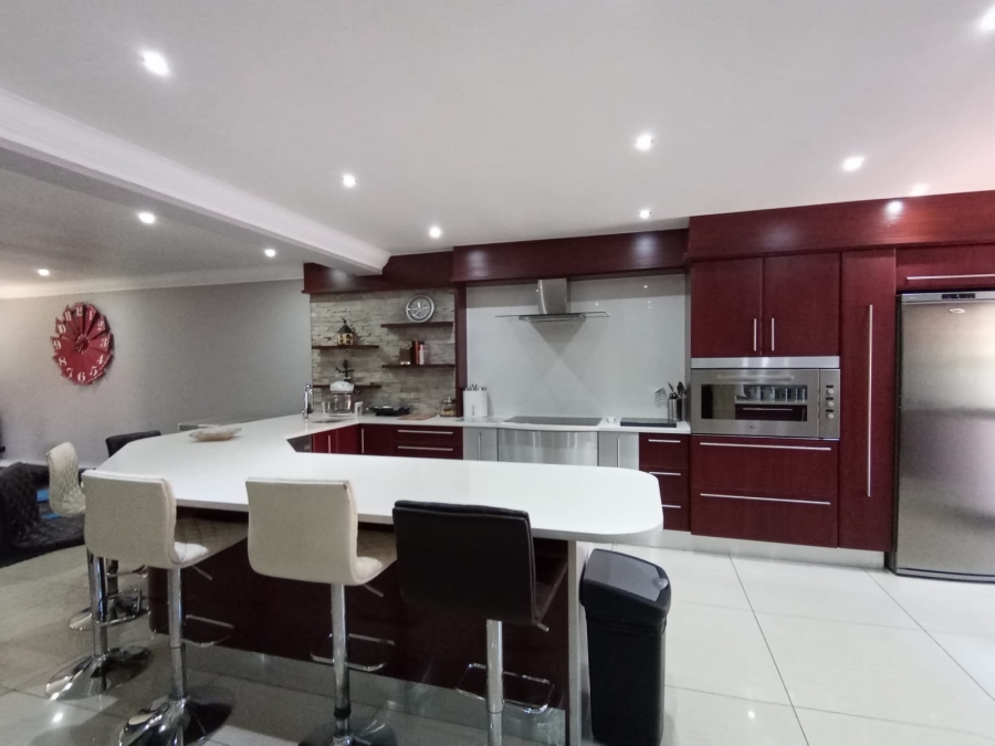 3 Bedroom Property for Sale in Vanderbijlpark SW 5 Gauteng