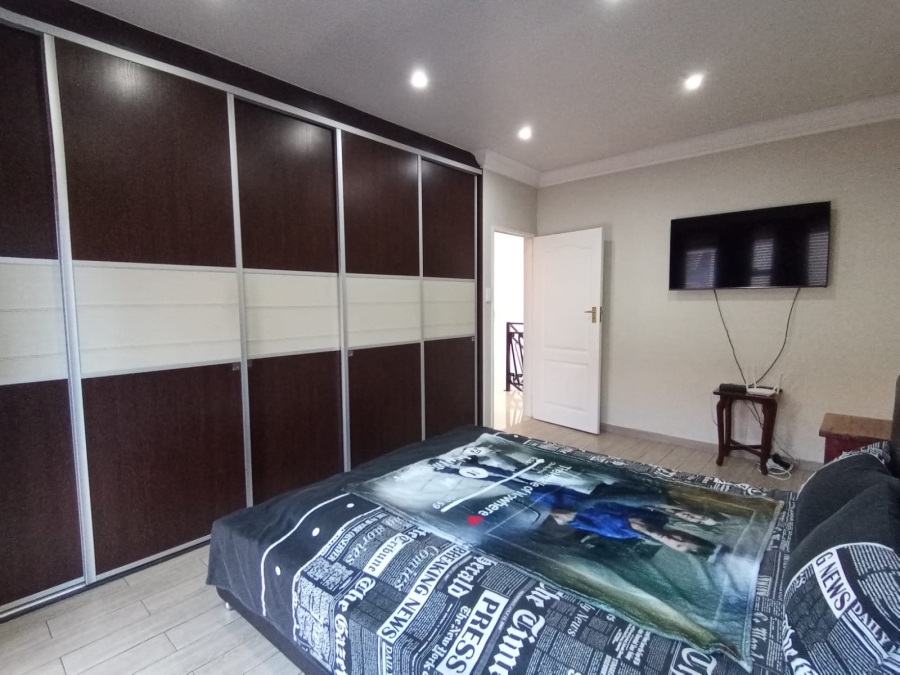 3 Bedroom Property for Sale in Vanderbijlpark SW 5 Gauteng