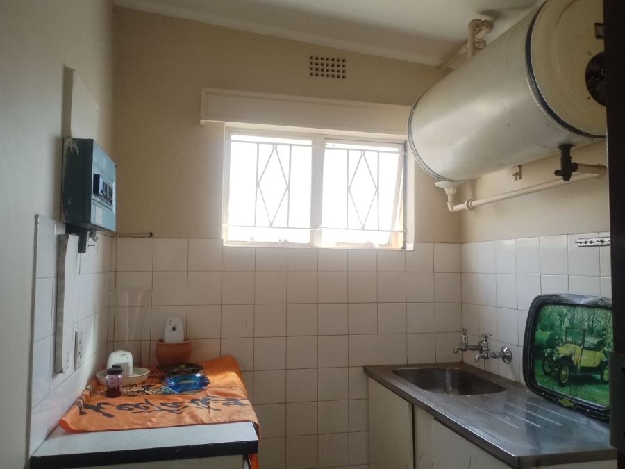 4 Bedroom Property for Sale in Unitas Park Gauteng