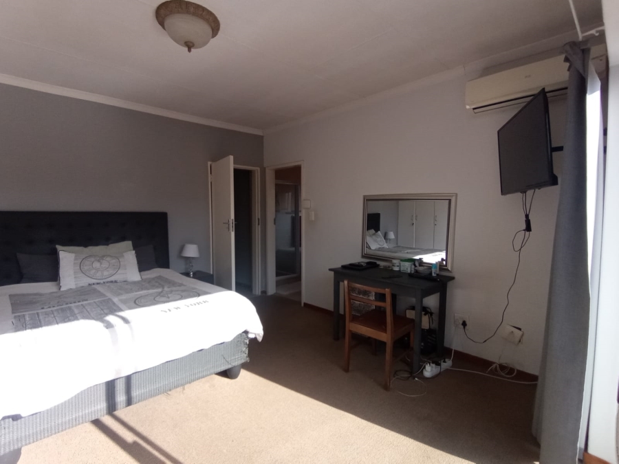 3 Bedroom Property for Sale in Risiville Gauteng