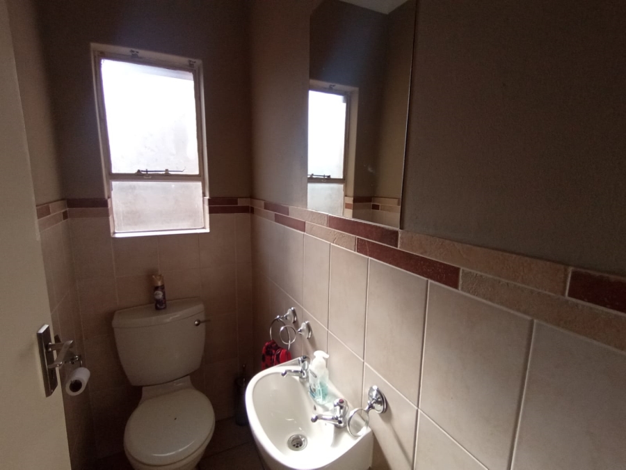 3 Bedroom Property for Sale in Risiville Gauteng