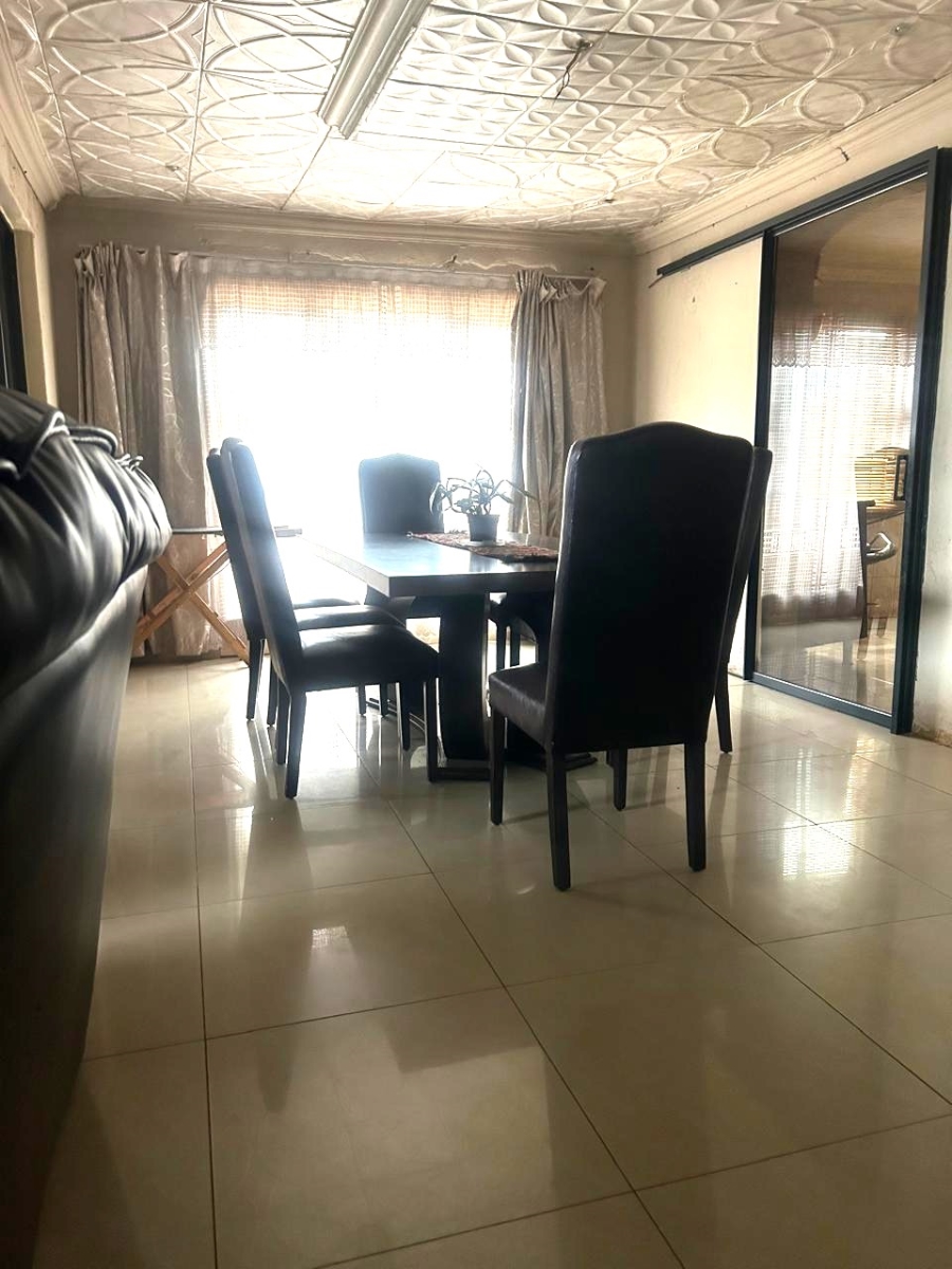 3 Bedroom Property for Sale in Moleleki Gauteng