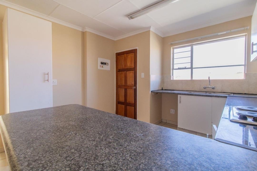 2 Bedroom Property for Sale in Liefde en Vrede Gauteng