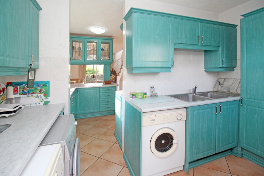 3 Bedroom Property for Sale in Sunninghill Gauteng