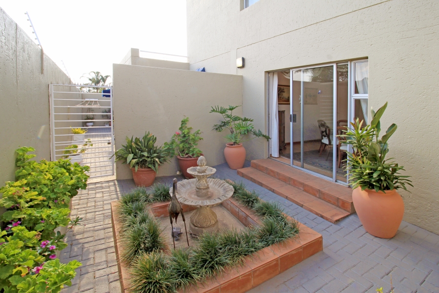 3 Bedroom Property for Sale in Sunninghill Gauteng