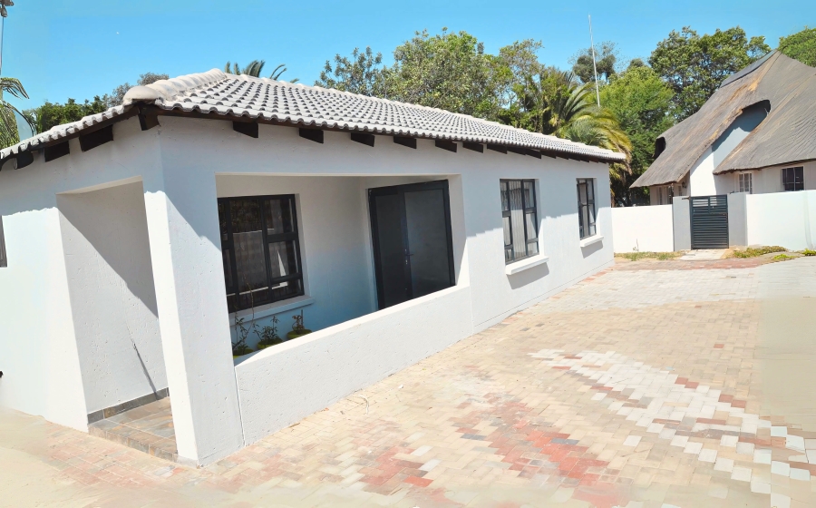 To Let 2 Bedroom Property for Rent in Buccleuch Gauteng