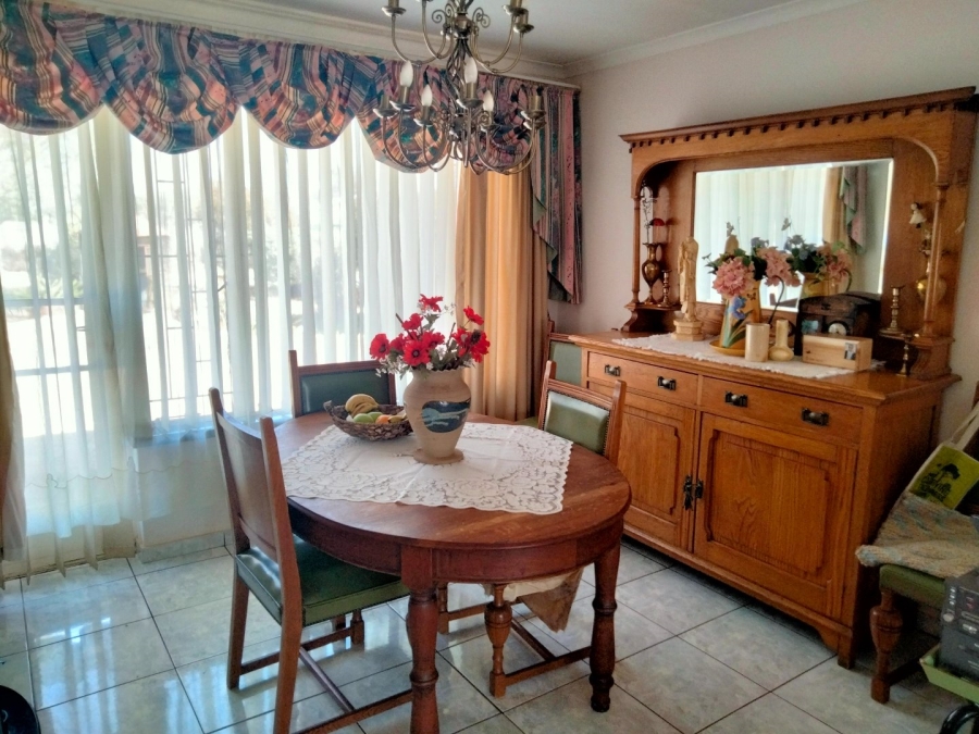 3 Bedroom Property for Sale in Tarlton Gauteng