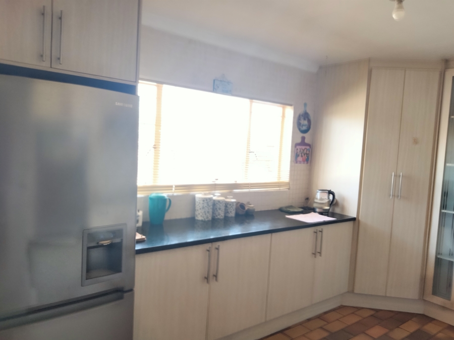 3 Bedroom Property for Sale in Tarlton Gauteng