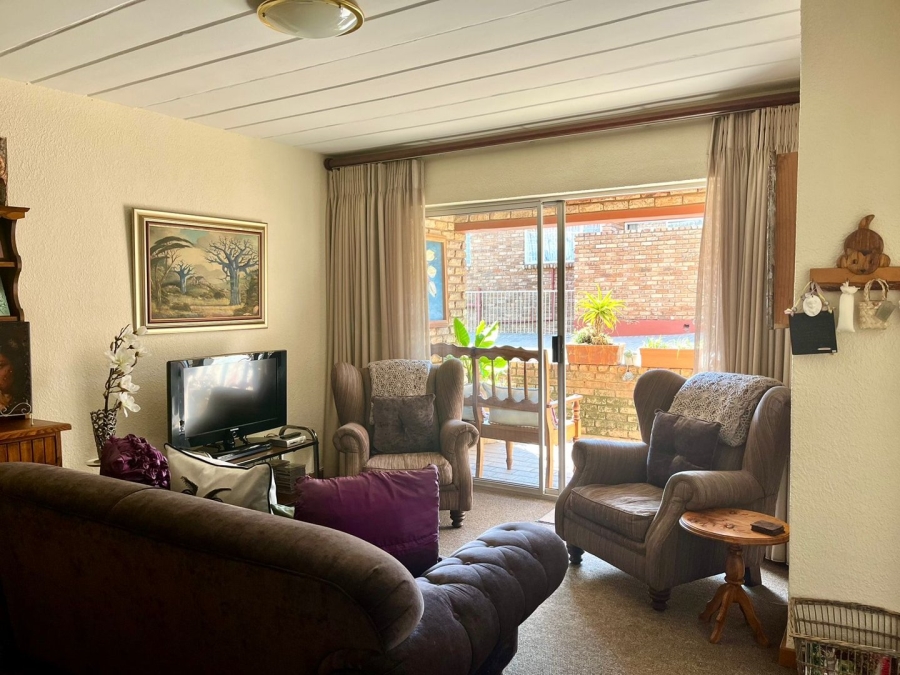 1 Bedroom Property for Sale in Rangeview Gauteng