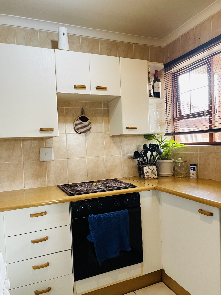 3 Bedroom Property for Sale in Rangeview Gauteng