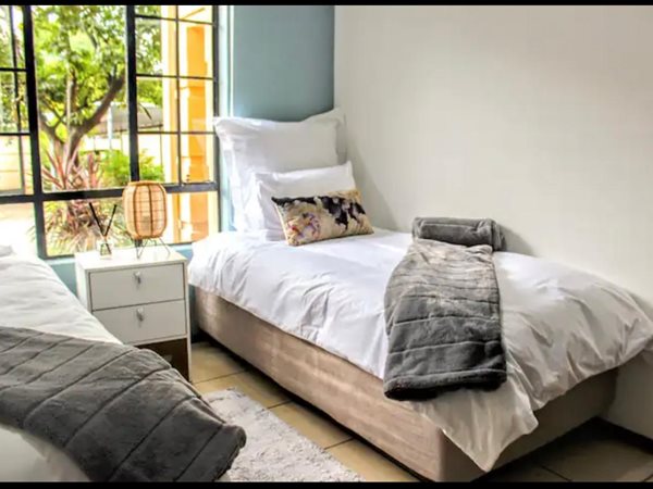 To Let 2 Bedroom Property for Rent in Ferndale Gauteng