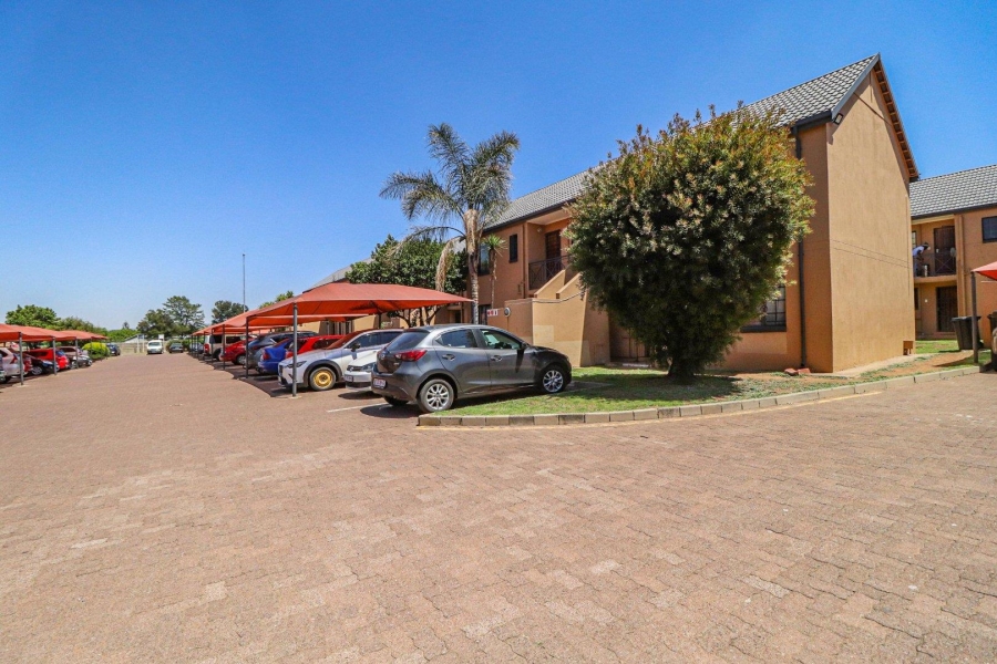 2 Bedroom Property for Sale in Albermarle Gauteng