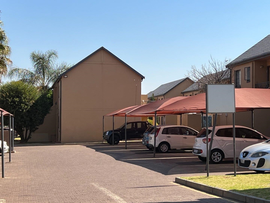 2 Bedroom Property for Sale in Albermarle Gauteng