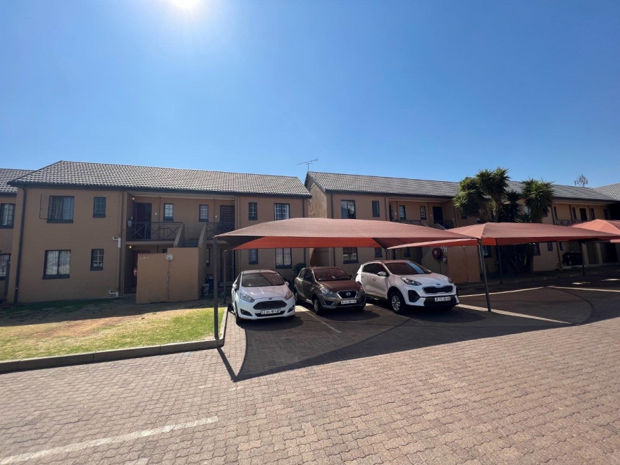 2 Bedroom Property for Sale in Albermarle Gauteng