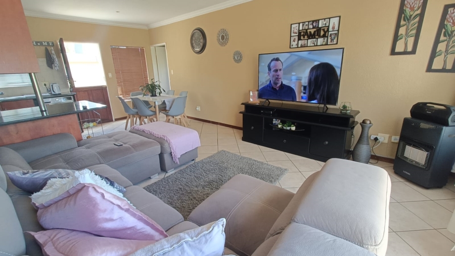 2 Bedroom Property for Sale in Annlin Gauteng