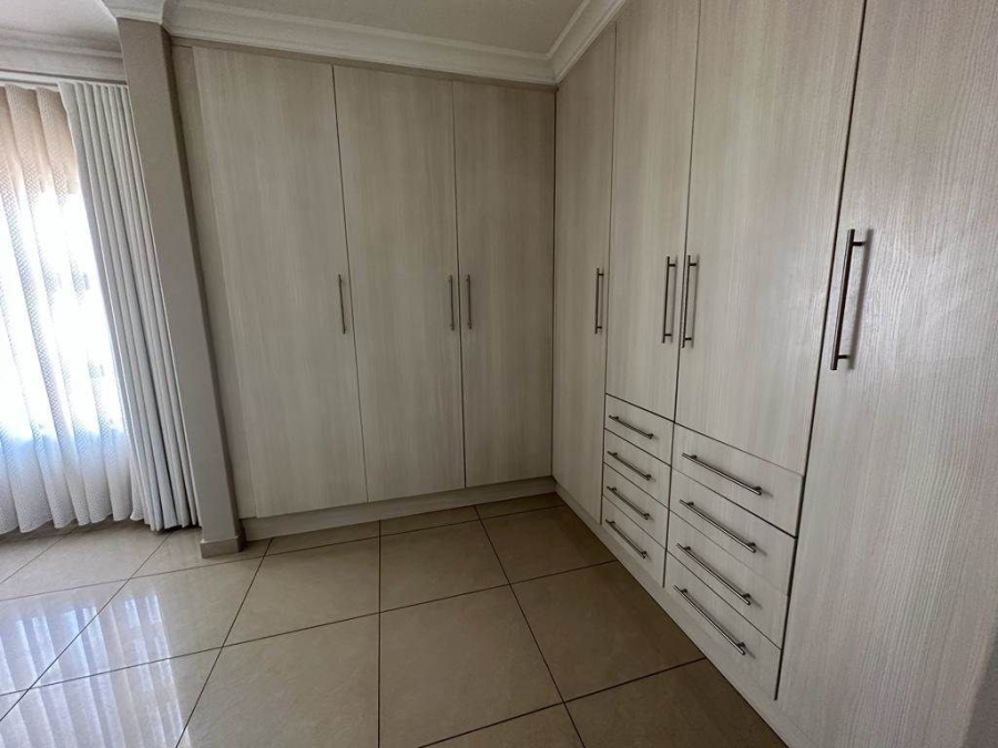 To Let 4 Bedroom Property for Rent in Montana Gauteng